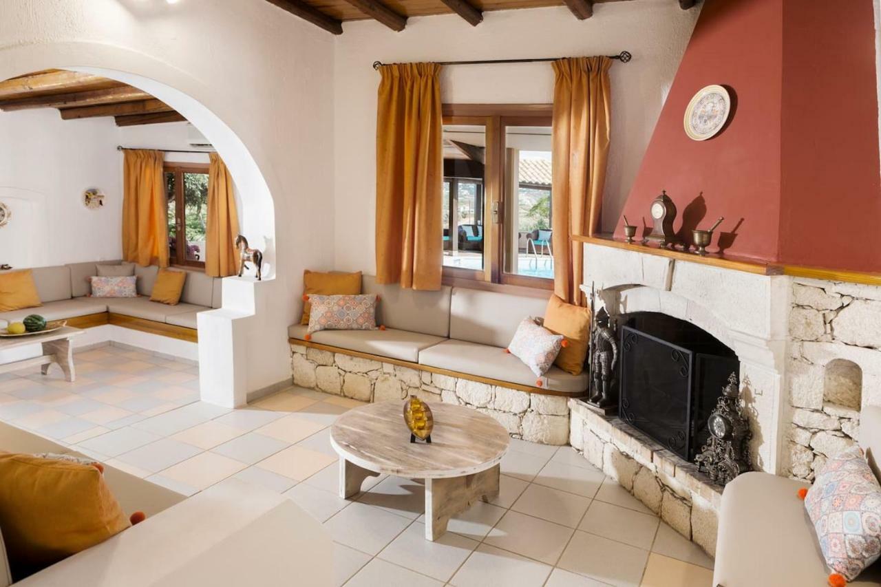 White Sand Villa. Spacious Villa With Prive Pool. Agia Pelagia  Luaran gambar