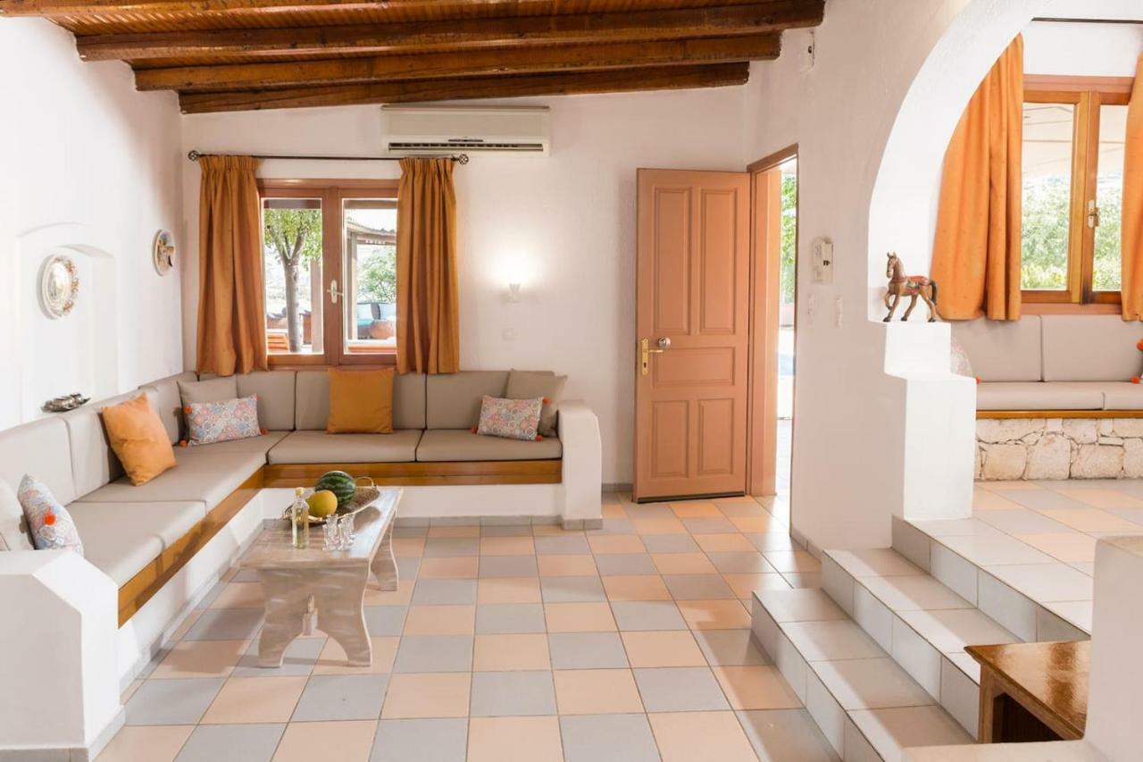 White Sand Villa. Spacious Villa With Prive Pool. Agia Pelagia  Luaran gambar